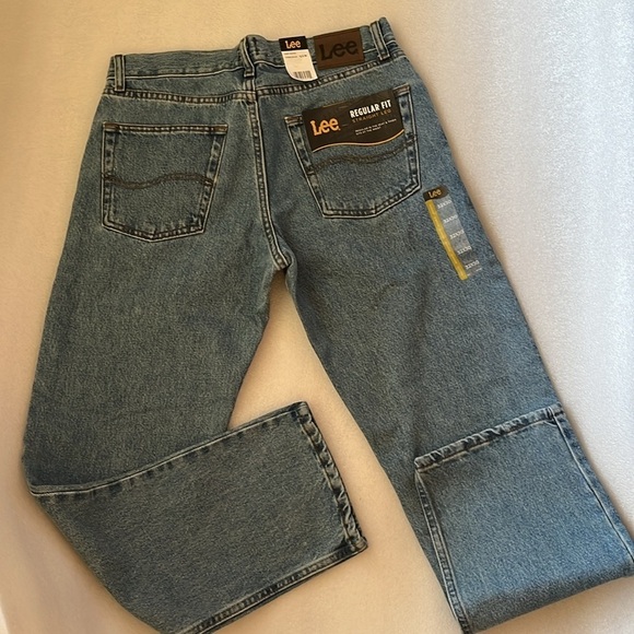 🆕 Men’s Lee Jeans Regular Fit Straight Leg 32x30 Light Stone - Picture 3 of 10